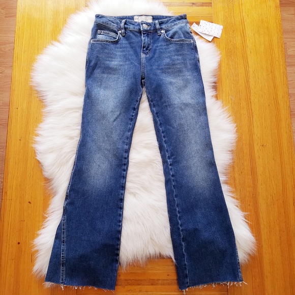 NWT FREE PEOPLE RITA Cropped Flare Jeans - Picture 5 of 8